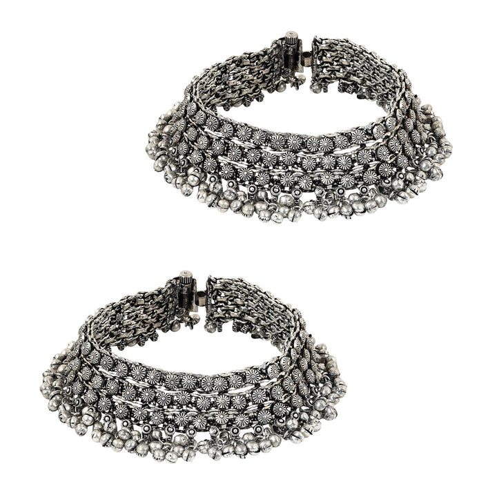 Teejh Turvi silver oxidised anklets