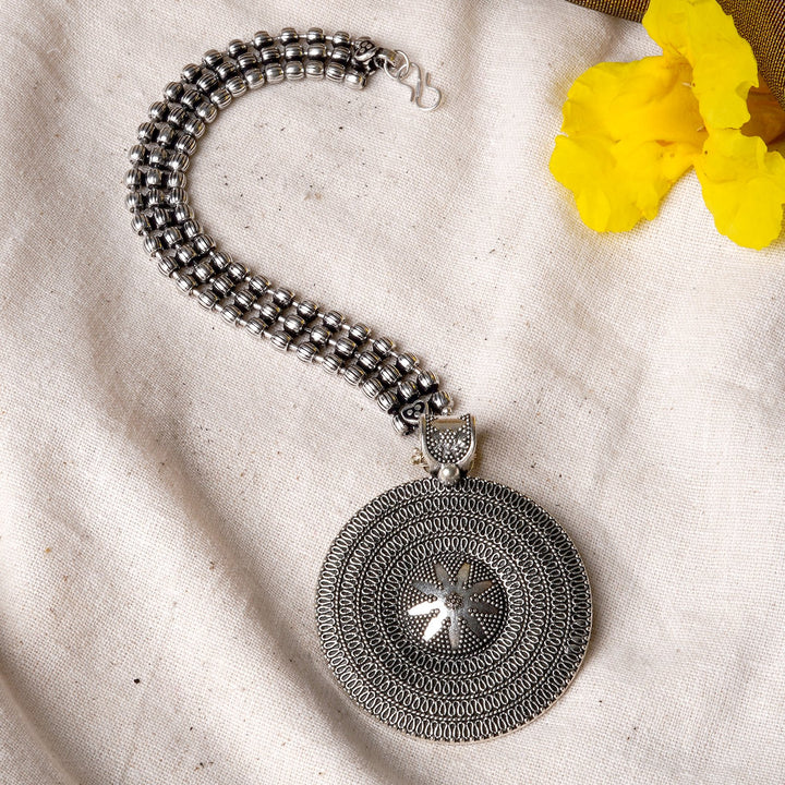 Teejh Miraya Silver Oxidised Maang Tika