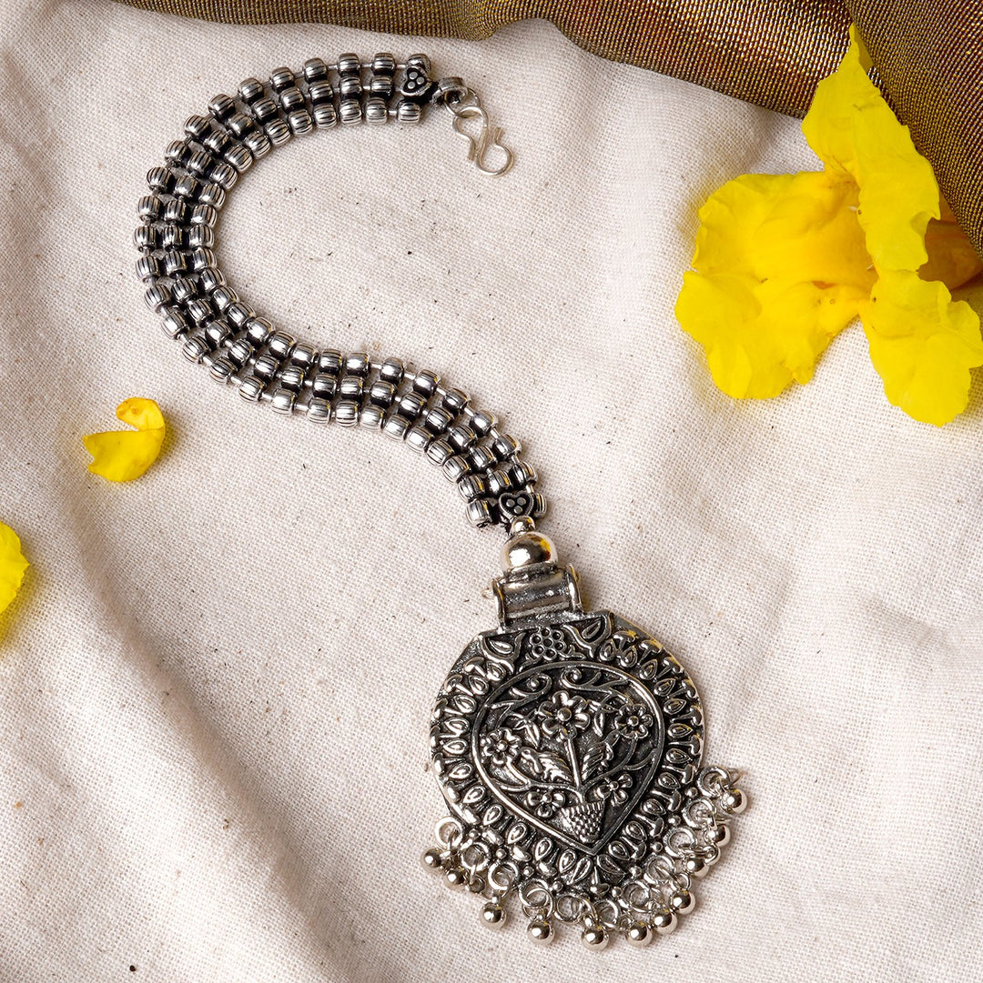Teejh Adeela Silver Oxidised Maang Tika