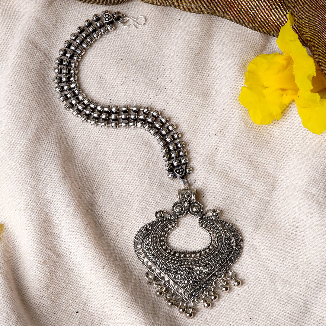 Teejh Sankita Silver Oxidised Mang Tika