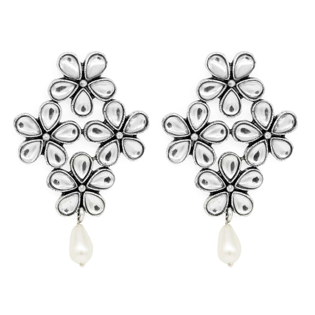 Vamika Floral Polki Silver Oxidized Earrings - Joker & Witch