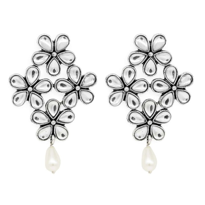Vamika Floral Polki Silver Oxidized Earrings - Joker & Witch