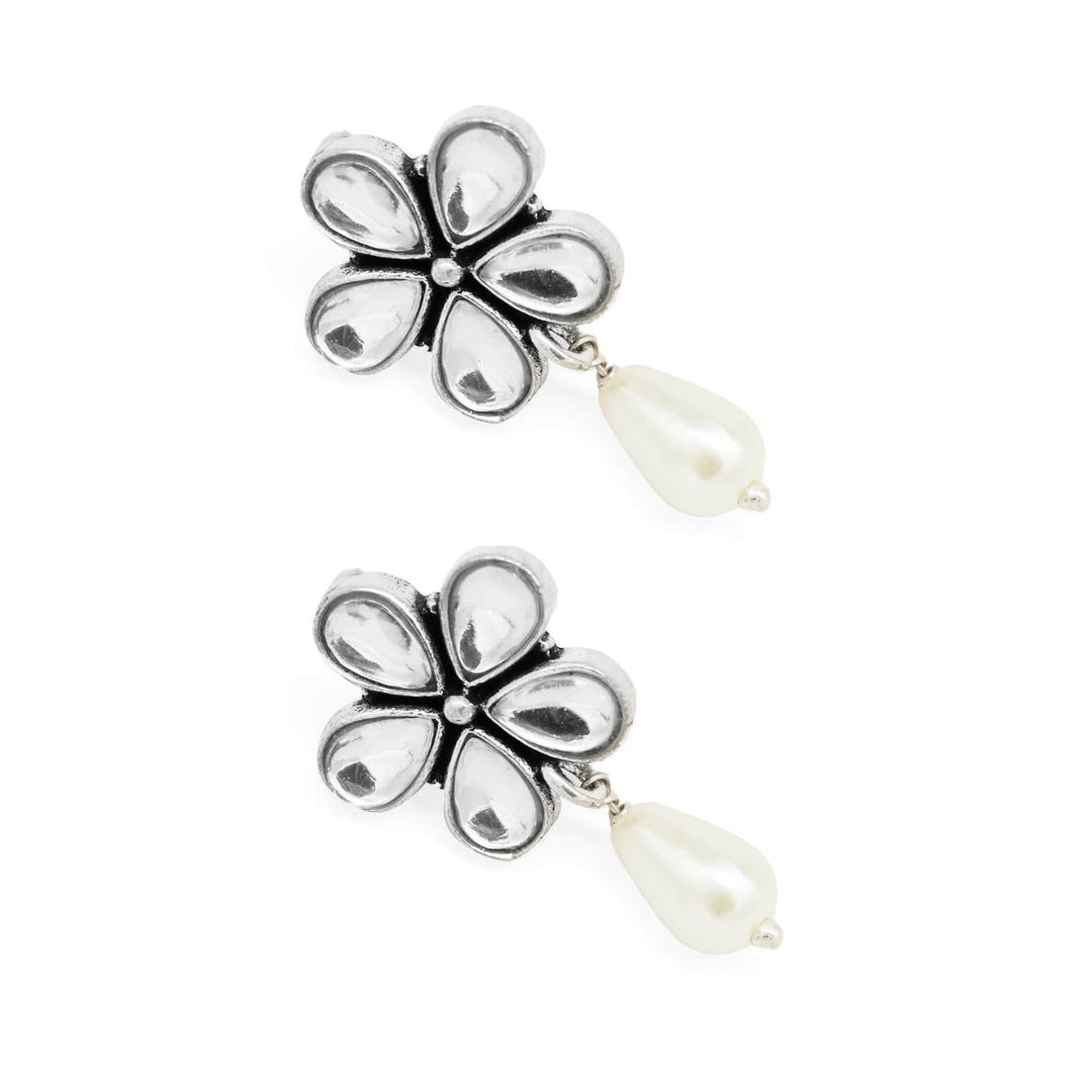 Amritaya Floral Polki Silver Oxidized Earrings - Joker & Witch