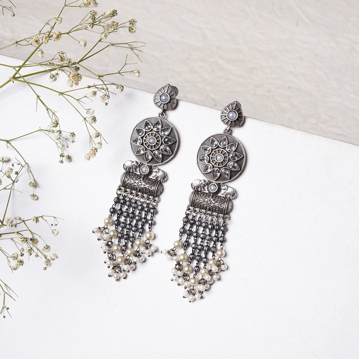 Teejh Gahez White Silver Oxidised Earrings