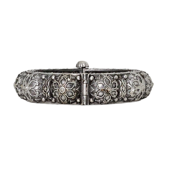Teejh Vanshika Stacked Bracelet Set
