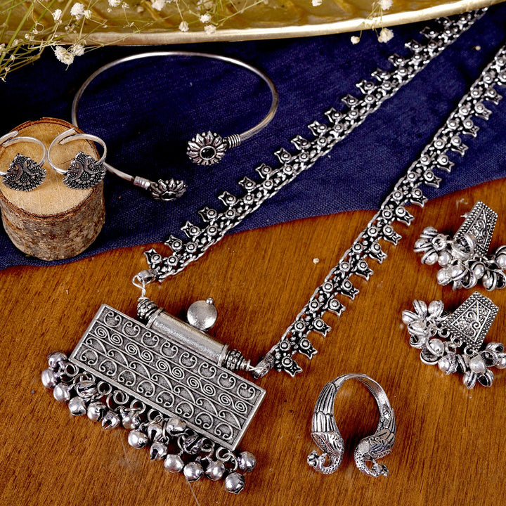 Teejh Driti Metallic Silver Oxidized Jewelry Gift Set
