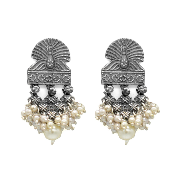 Teejh Kanishka White Silver Oxidized Jewelry Gift Set