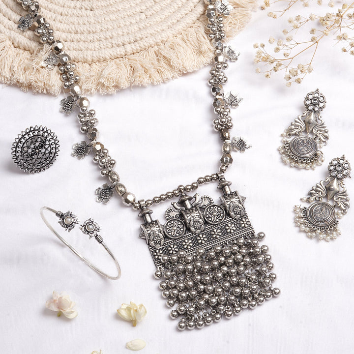Teejh Rekha Silver Oxidised Jewelry Set