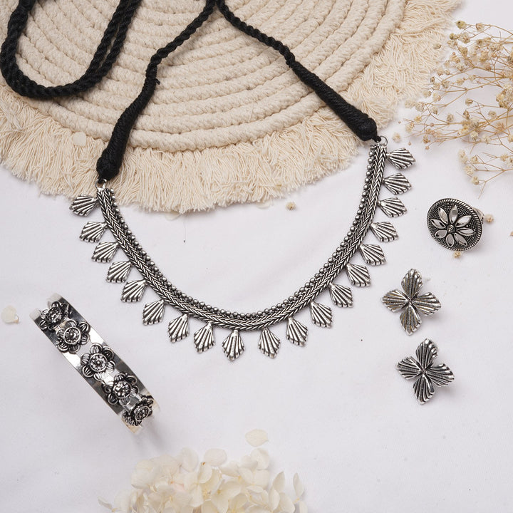 Teejh Tamali Silver Oxidised Jewelry Gift Set