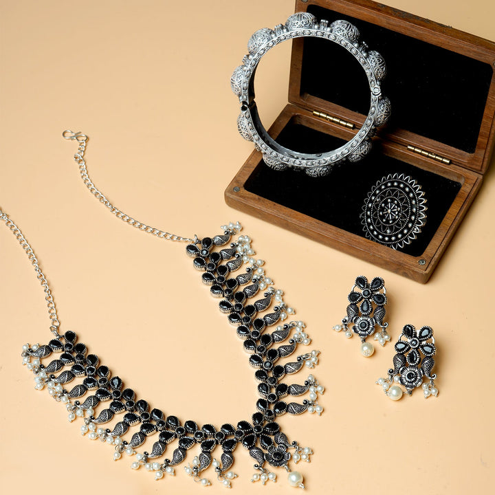 Teejh Lasritha Silver Oxidised Jewelry Gift Set