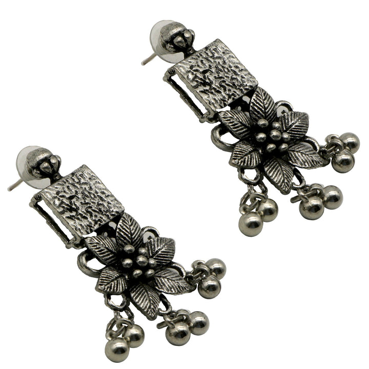 Teejh Khushi Ghungroo Silver Oxidised Necklace Set